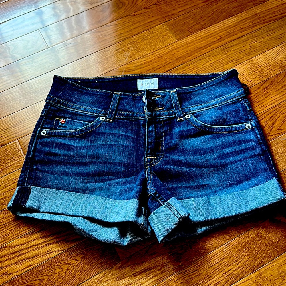 NWT SIZE 25 Jean Shorts